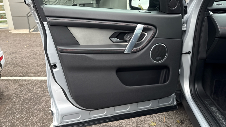 Land Rover Discovery Sport 2.0 D200 R-Dynamic HSE 5dr Auto [5 Seat] Diesel Station Wagon